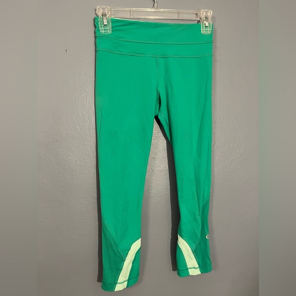 lululemon Run Inspire Crop II Mesh Panel Legging - Picture 1 of 2